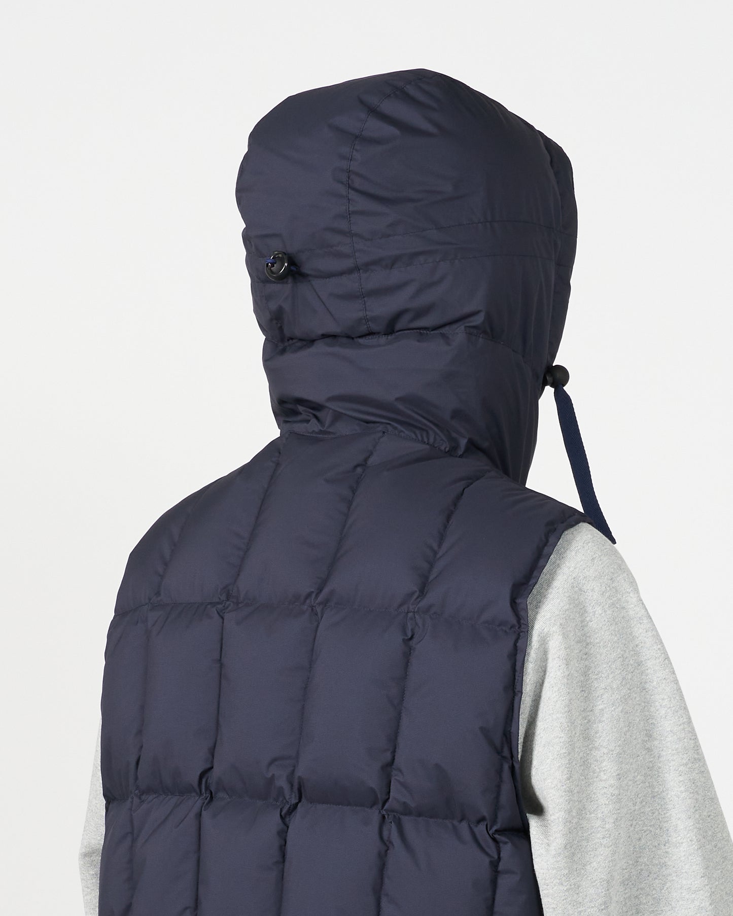 JUGEM SHORT HOODY DOWN VEST