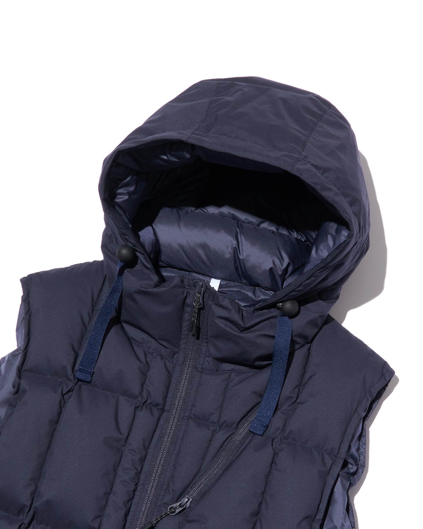 JUGEM SHORT HOODY DOWN VEST