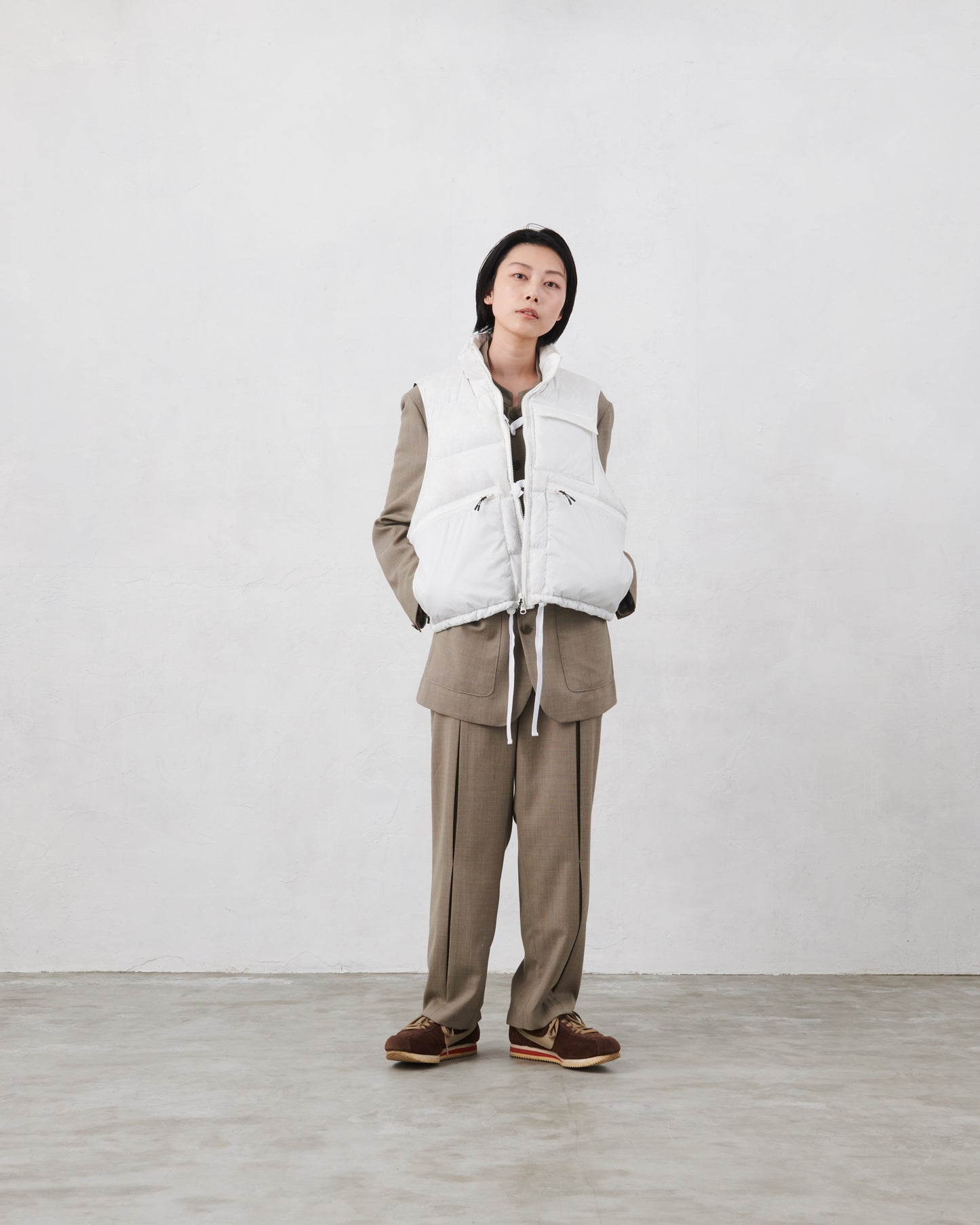 JUGEM SHORT DOWN VEST