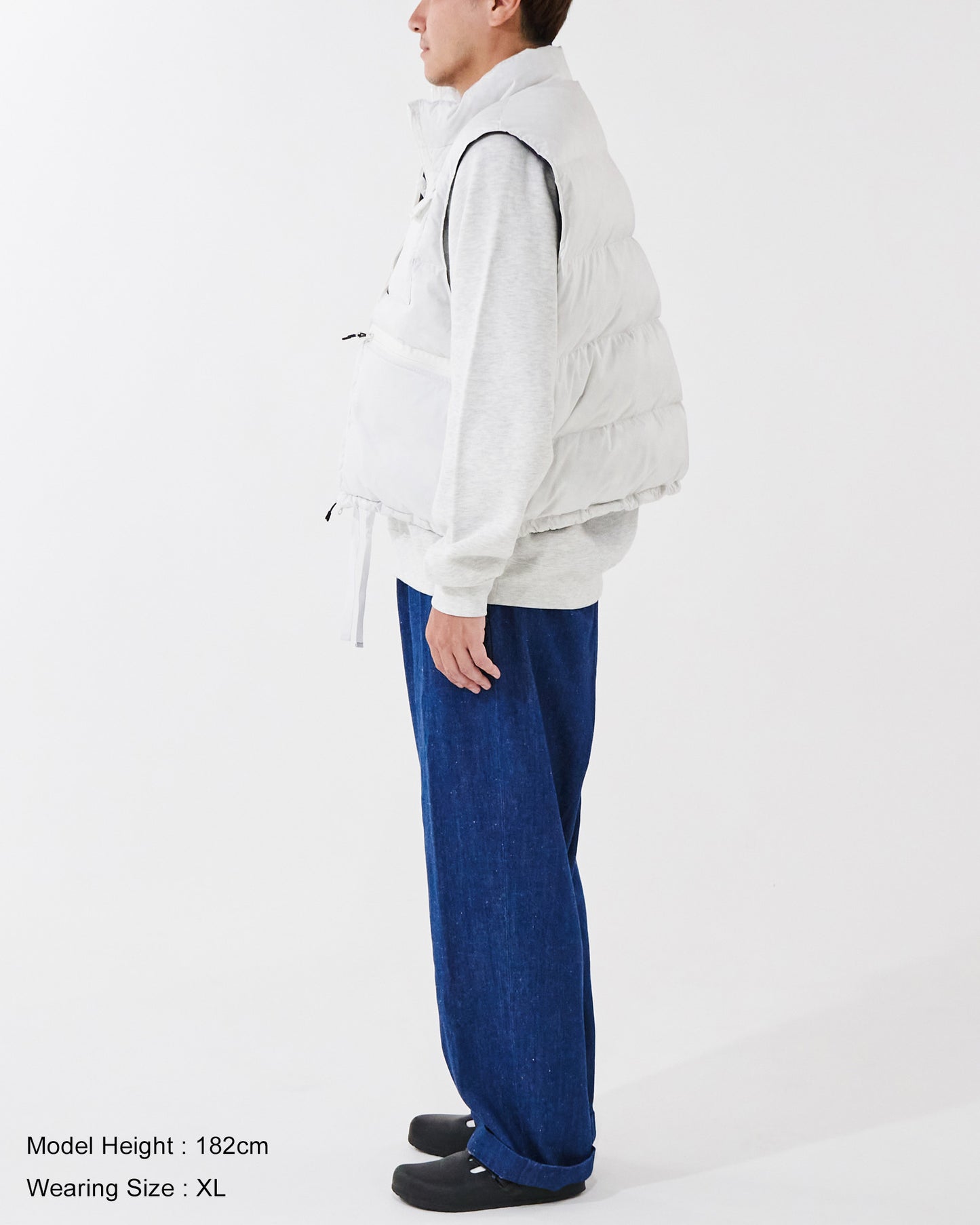 JUGEM SHORT DOWN VEST
