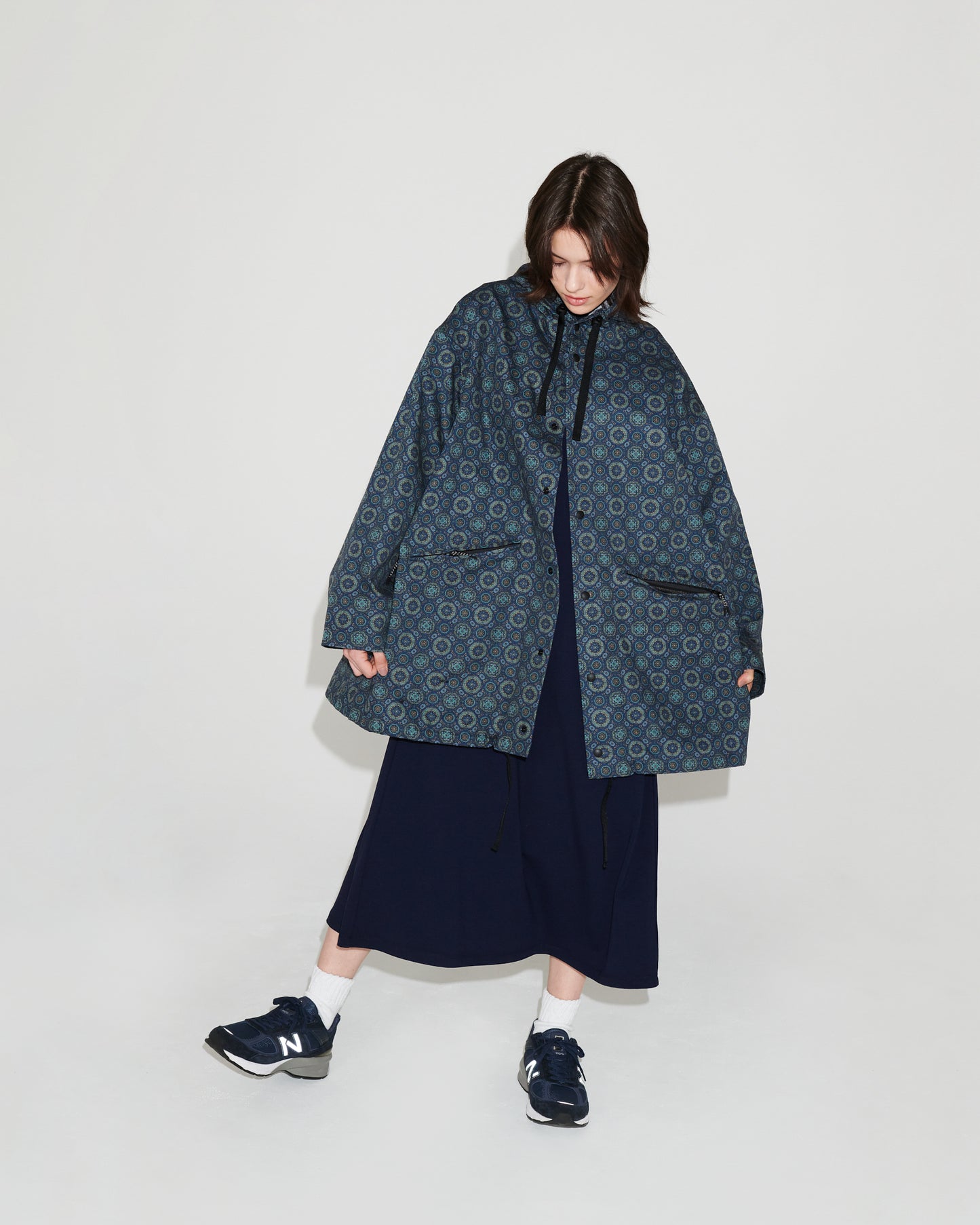 JUGEM PATTERNED TECH HOODIE COAT