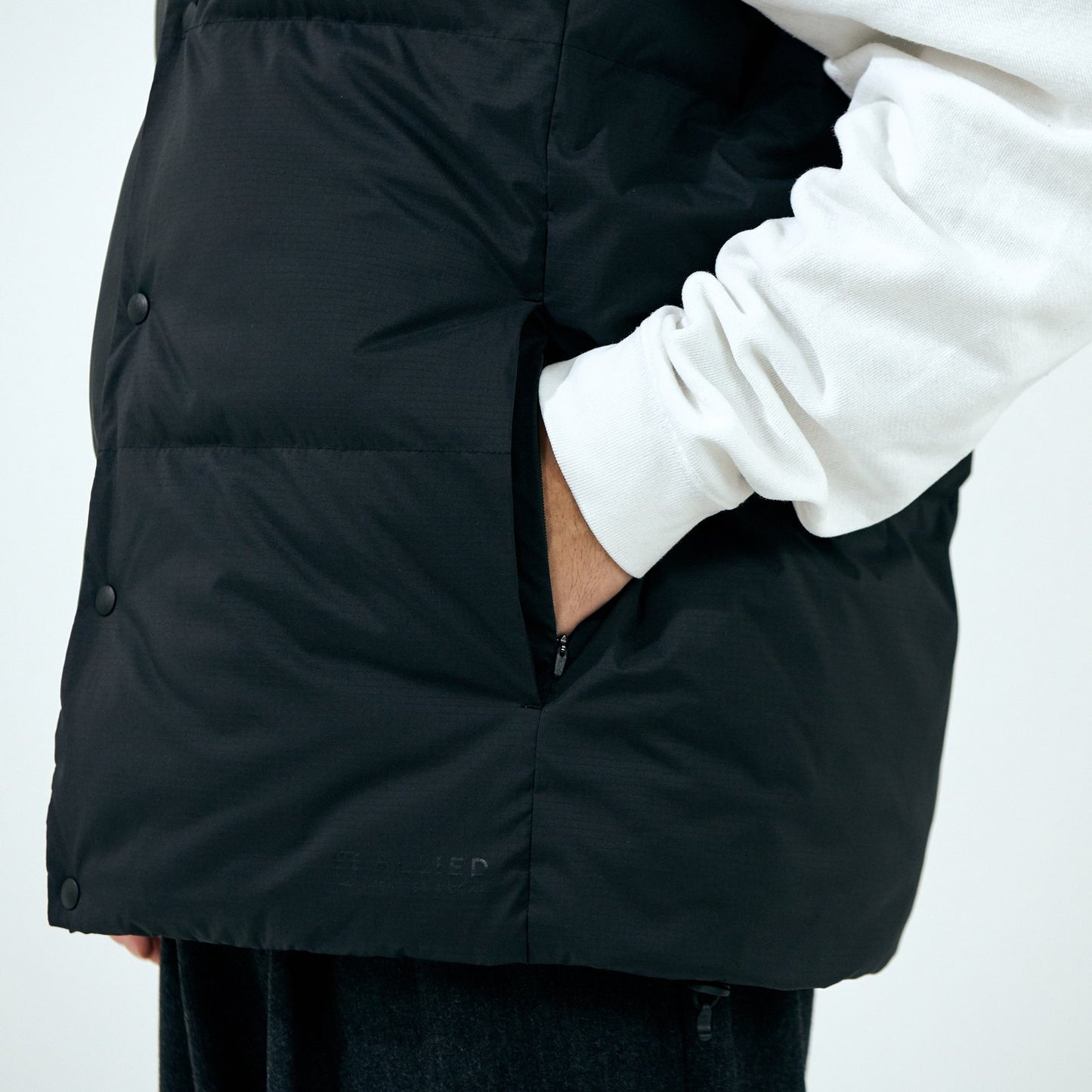 JUGEM ALLIED DOWN OVER VEST