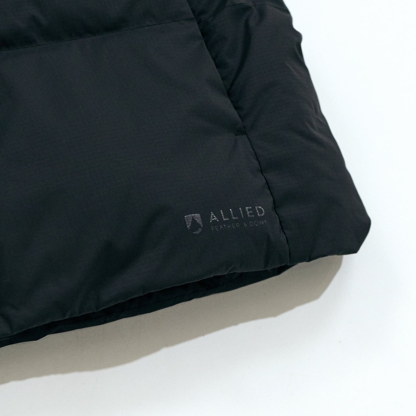 JUGEM ALLIED DOWN OVER VEST