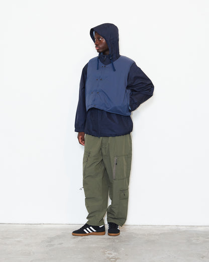 SHORT CARD DOWN VEST