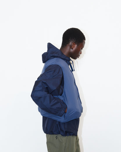 SHORT CARD DOWN VEST