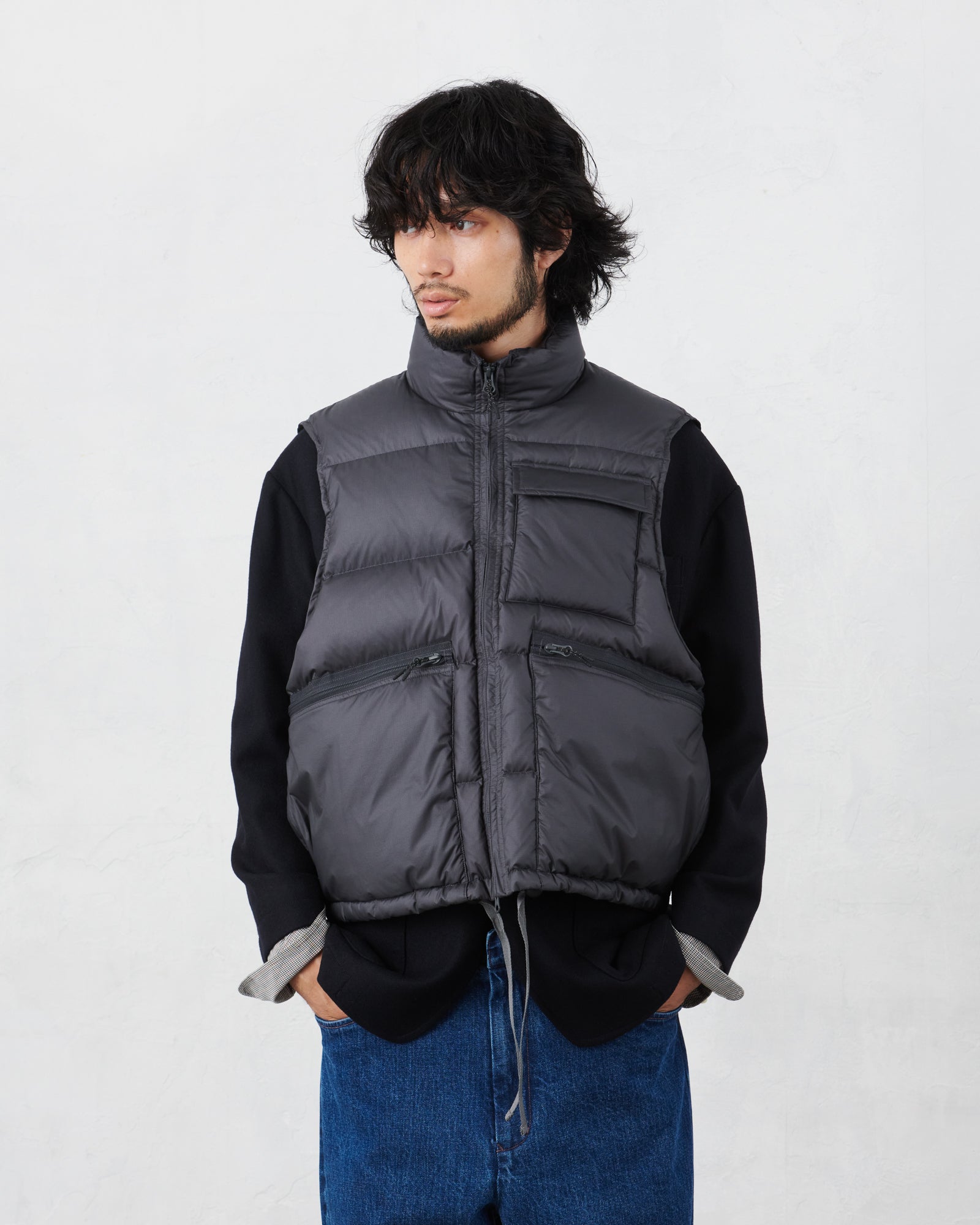 JUGEM #77 SHORT DOWN VEST – P.X.C