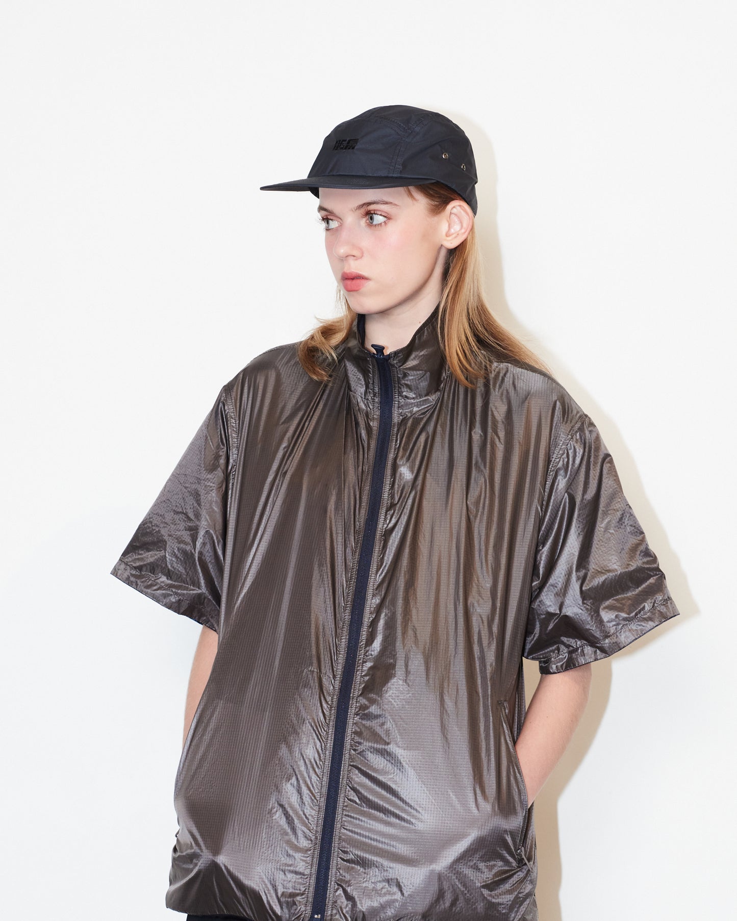 ALL TIME HANG OUT SHELL