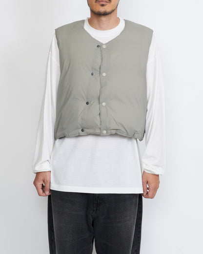 SHORT CARD DOWN VEST